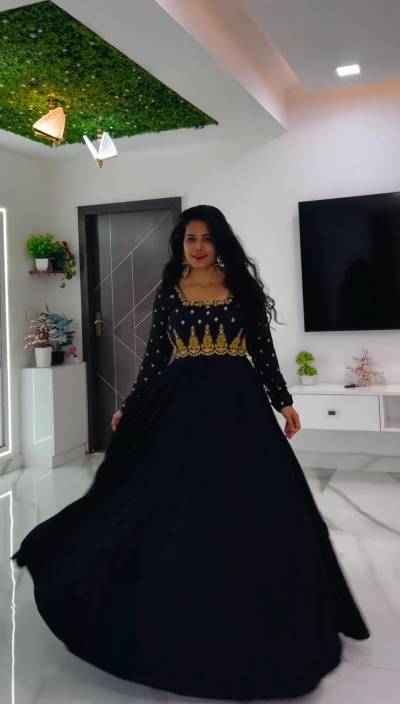 PC-437 BY PRISHA CREATION DESIGNER GEORGETTE GOWNS WHOLESALER IN INDIA